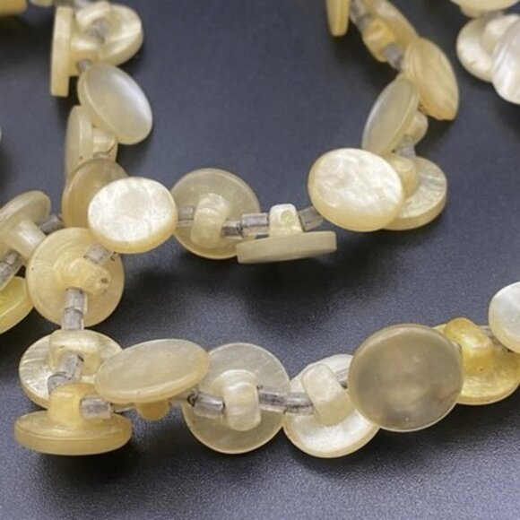 Vtg 54" Mother of Pearl 11 mm Button Necklace Natural Handmade Boho Folk Art - Picture 3 of 6
